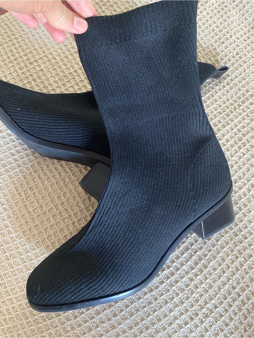 Everlane Black Ribbed Knit Sock Ankle Glove Boots